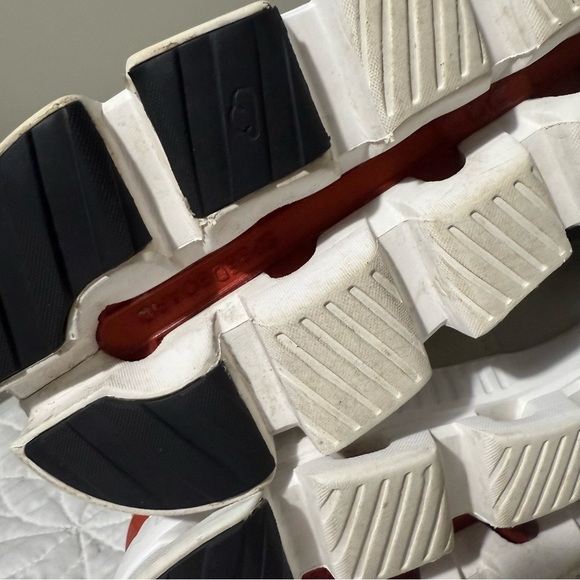 On Running Men's Sneakers - Gray, Black, Red size 12.5 - Picture 10 of 13